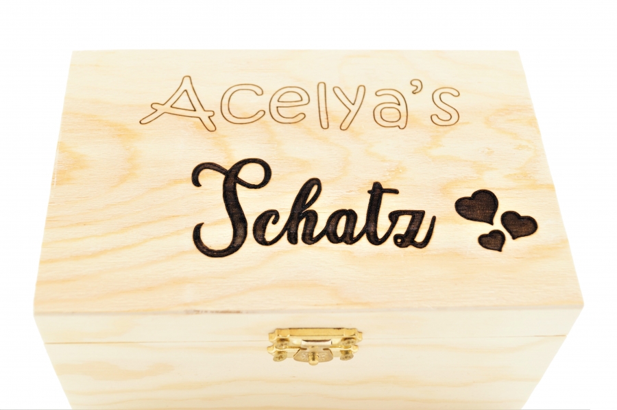 Holz Geschenkbox lasergraviert